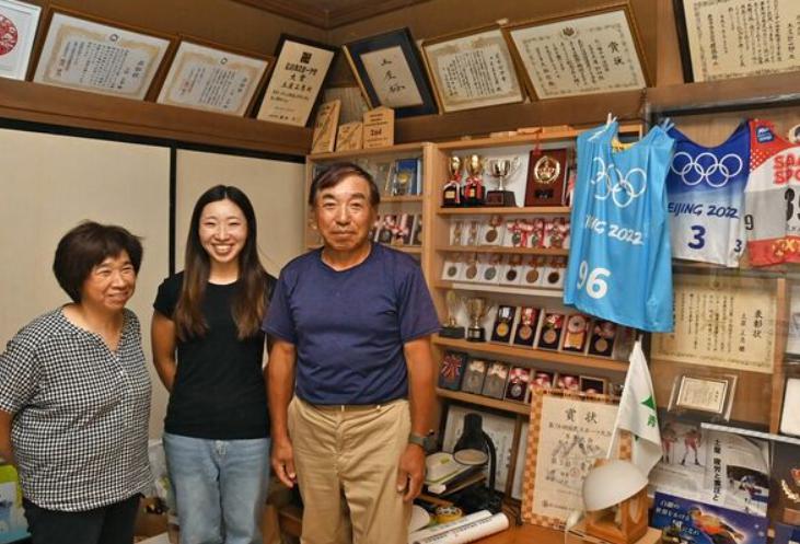 土屋正恵　両親