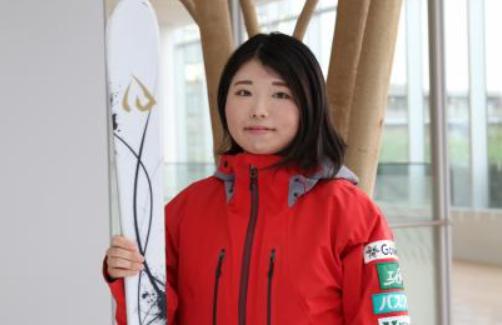 冨高日向子 両親