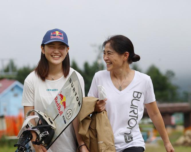 小野光希望　母親